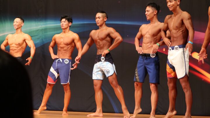 佐々木優馬トレーナーがメンズフィジーク大会に出場！！