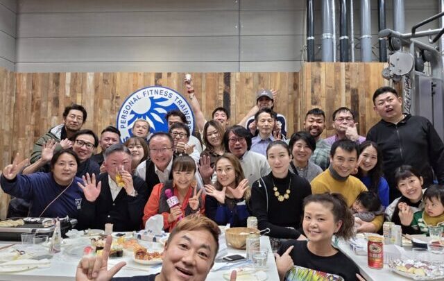 サワキジム早稲田本店で忘年会を開催しました